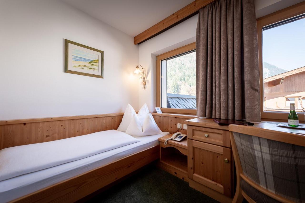 Hotel Alpenrose Pertisau Luaran gambar